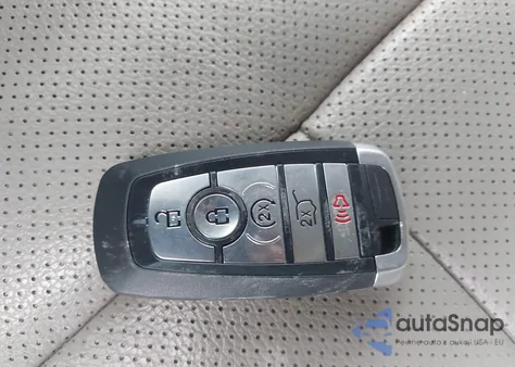 2019 Ford Expedition Max Xlt z USA, uszkodzony, nr VIN 1FMJK1HT4KEA76390